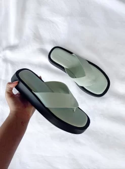 Princess Polly Cabo Sandals Mint