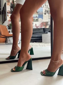 Princess Polly Headlines Heel Forest Green Croc -Fashion shoes 0 71710459 0ab5 4a10 a336 c66e7f8345d5