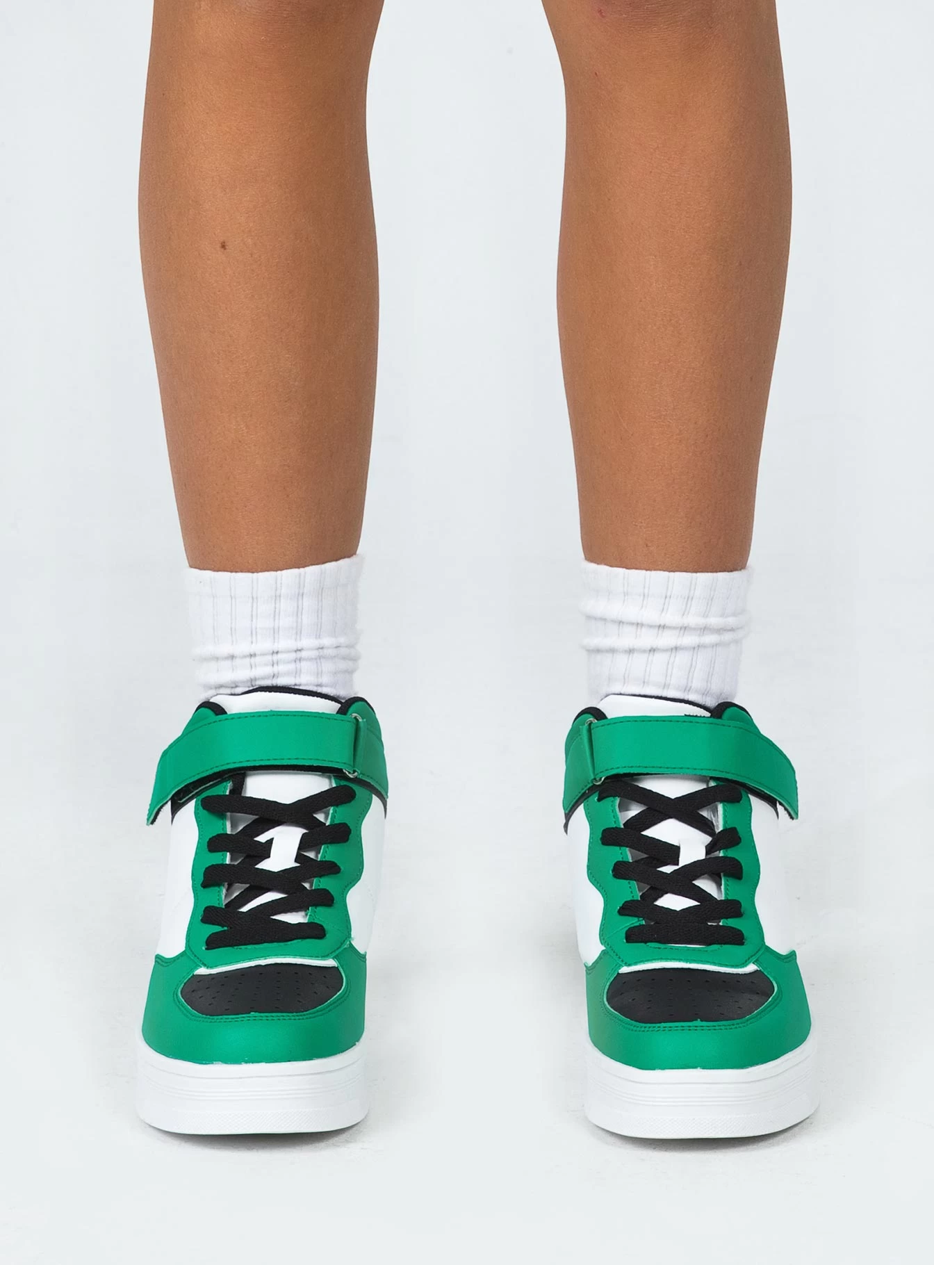 Princess Polly Rylee Sneakers Green / White 2 Princess Polly Rylee Sneakers Green / White - Image 2