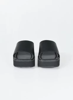 Connolly Sandals Black -Fashion shoes 1 8a86dfd1 b610 41c7 8625 f6a70bf65853