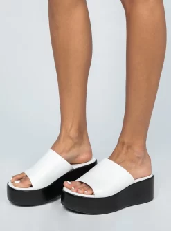 Princess Polly Britta Platform Heels White -Fashion shoes 1 97ce093c 50d4 494a bd5e 797f455f5dc7