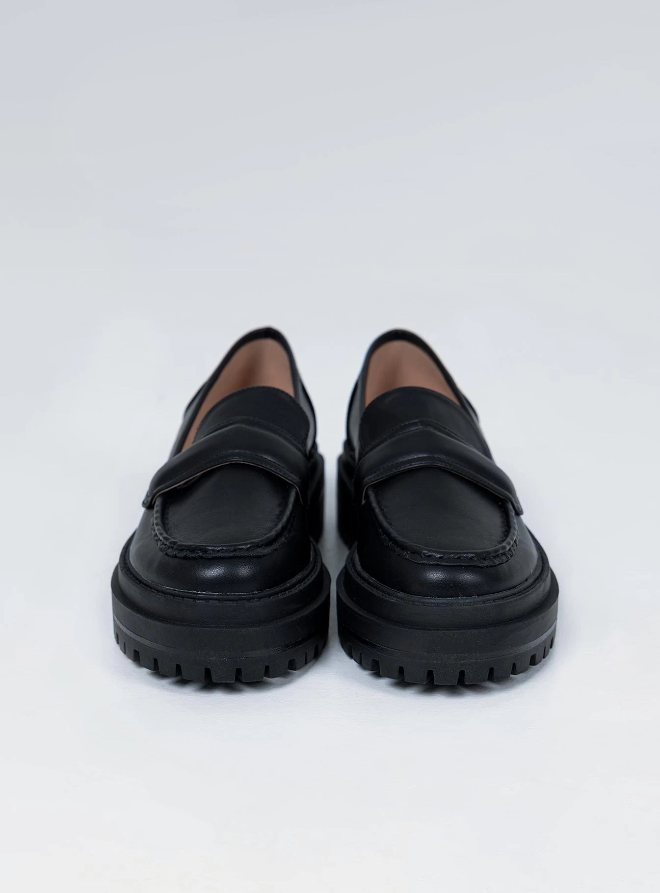 Princess Polly Bellevue Loafer Black 2 Princess Polly Bellevue Loafer Black - Image 2