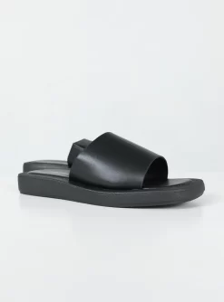 Princess Polly Camilo Slides Black -Fashion shoes 2 035cbd85 3914 42be a9fd 7877d8e251c2