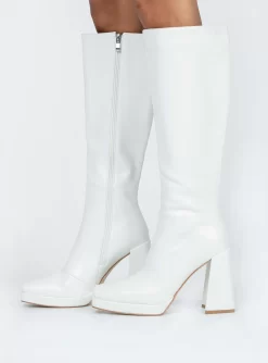 Princess Polly Montgomery Boot Matte White -Fashion shoes 2 354ee7a9 1461 4549 9fe0 74f91a2c3bec