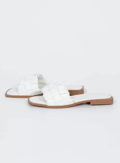 Princess Polly Buxton Sandals White -Fashion shoes 2 41105473 f76f 4989 a5af b60e28a3d88f