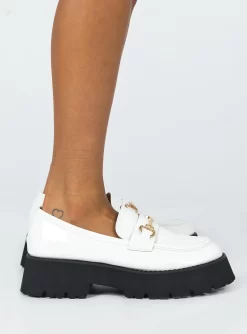 Princess Polly Riley Loafer Patent White -Fashion shoes 2 4b05ca39 a52d 48a3 ba9f adf3ea782e87