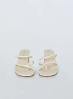 Billini Yolie Heels Cream -Fashion shoes 2 5ab8c167 1958 456f a975 d4bb5108848b