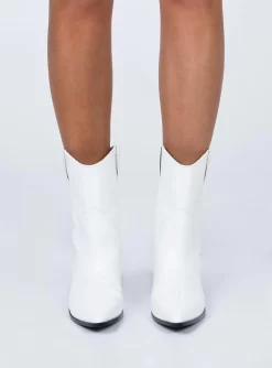 Princess Polly Eastside Boots White -Fashion shoes 2 7b9a83eb d64f 4a5e 84bf 3d3ef9a7e48b