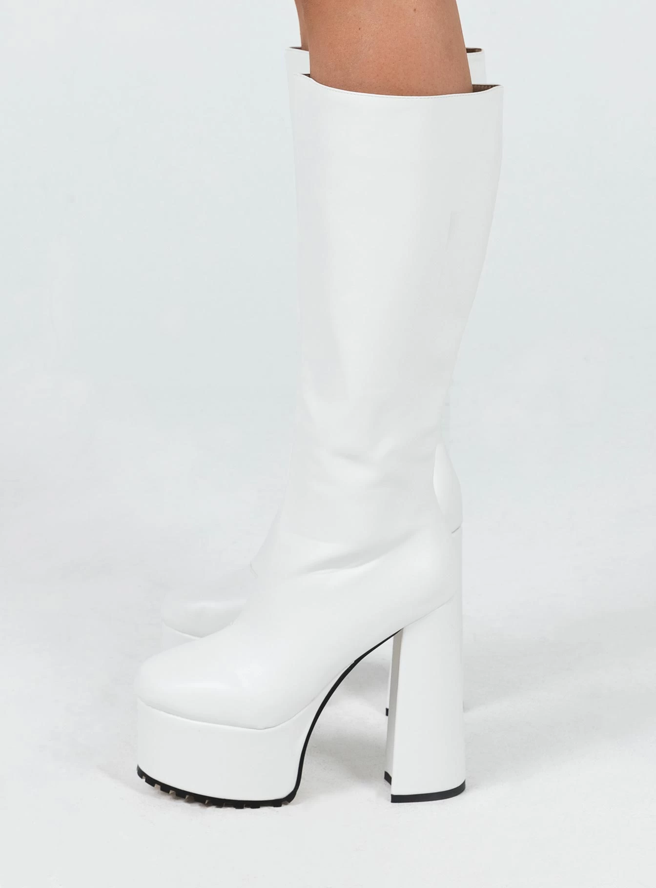 Princess Polly Valdo Platform Boots White 3 Princess Polly Valdo Platform Boots White - Image 3