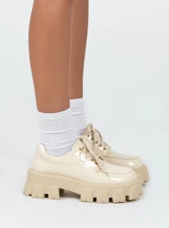 Mia Shoes Beige -Fashion shoes 2 bc17ff7e 8a86 4ab0 a288 e64d44d65baa