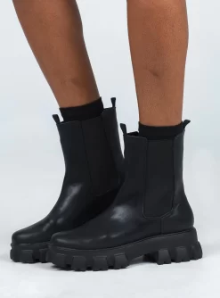 Princess Polly Lindsey Boot Black -Fashion shoes 2 bcbdfd01 24f3 4b91 b900 73035385fd65