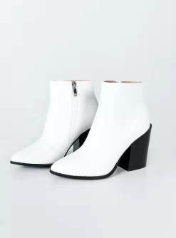Princess Polly Moda Boots White Croc 6 Princess Polly Moda Boots White Croc -Fashion shoes 2 ff0fcc28 d58d 402b 820c 50cc7cff3231