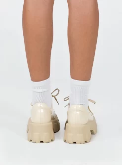 Mia Shoes Beige -Fashion shoes 3 023fddb7 cf97 4462 b263 6a094071a3e0