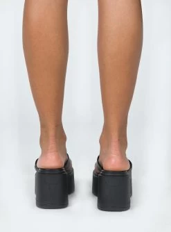 Windsor Smith Avenue Platform Sandals Black -Fashion shoes 3 1fc2845b 0f0b 4192 97f7 30bc7606a4b7