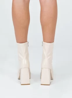 Princess Polly Eastern Boots Beige Croc 7 Princess Polly Eastern Boots Beige Croc -Fashion shoes 3 5581499d ef6e 4aa6 88dd 2910dbfc4bd6