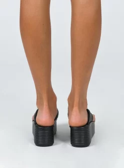 Princess Polly Lola Platform Sandals Black 7 Princess Polly Lola Platform Sandals Black -Fashion shoes 3 9390a7b1 ce9b 47ad 96fe 62279a5c71c9