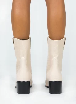 Princess Polly Eastside Boots Cream 7 Princess Polly Eastside Boots Cream -Fashion shoes 3 a4a19d27 2188 4329 a2f5 4ebf6ef6f293