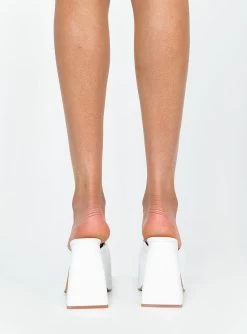 Windsor Smith Highrise Platform Heel White -Fashion shoes 3 d147eefe 9cff 4c47 b65d bb5007e59fe2