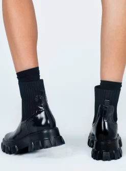 Princess Polly A La Mode Ribbed Sock Boots -Fashion shoes 5 9d618c2b d1d9 4399 acbc 1812445b33b2